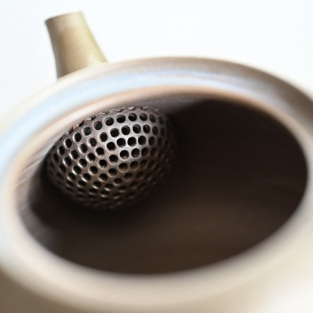 Taisen Shidei Daruma Kyusu